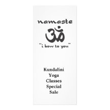 Namaste - ich beuge zu Ihnen (im Schwarzen) Personalisierte Ankündigungskarten
