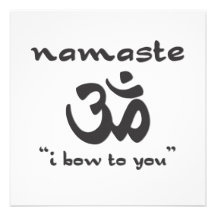 Namaste - ich beuge zu Ihnen (im Schwarzen) Einladungskarten