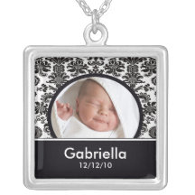 Neues Baby-Halsketten-Foto-Schwarz-weißer Damast-A