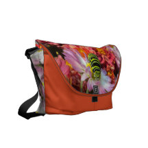 Neugierige Raupen-Rickshaw-Bote-Tasche Kurier Taschen