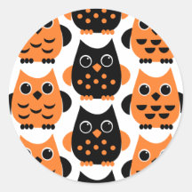 Niedliche Eulen sagen BOO! Runde Sticker