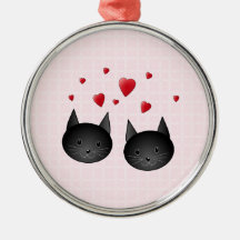 Niedliche schwarze Katzen mit Herzen, auf blassem  Ornamente
