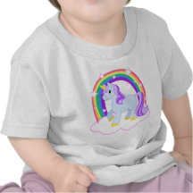 Niedlicher magischer Unicorn mit dem Regenbogen (k T-shirt
