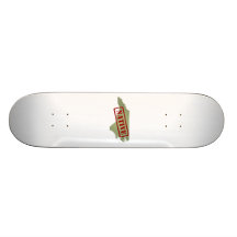 North Carolina-Eingeborener mit North Carolina-Kar Skateboard Bretter