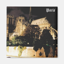 Notre Dame nachts.  Paris, Frankreich Magnete