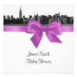 NYC breite Skyline ätzten lila QUADRAT Babyparty B Personalisierte Ankündigungskarte