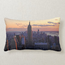 NYC Skyline kurz vor Sonnenuntergang Kissen