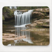 O Kun De Kun Falls Mousepad