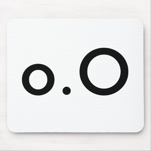o.O Emoticon Mousepad