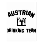 österreichisches trinkendes Team Postkarten