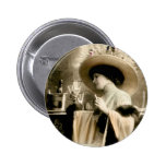 Pariser Frau 1900, die Champagne trinkt Buttons