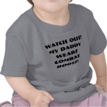 Passen Sie heraus auf!  Mein Vati trägt Kampf-Stie Tshirt