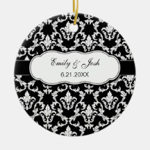 Personifizieren Sie Weiß auf schwarzer Damast-Verz Weihnachtsornament