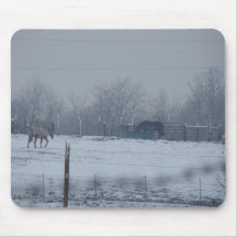Pferde im Schnee Mousepads