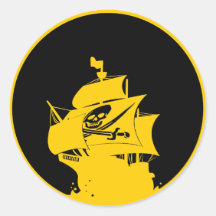 Piraten-Schiff Runder Aufkleber