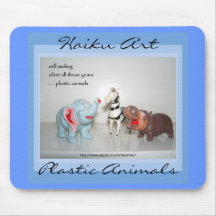 Plastiktierehaiku-Kunst Mousepad