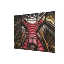 Portugal, Oporto (Porto). Treppe in historischem Leinwanddrucke