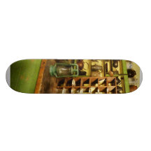 Post im Gemischtwarenladen Bedruckte Skateboarddecks