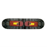 Postbox angebracht an der Wand Personalisiertes Skateboard