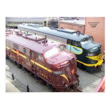 PRR E8A 5809 und ERIE E8A 833 bei Steamtown Postkarten