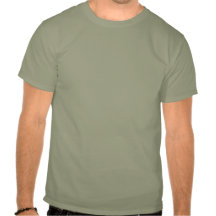 Rabe gehockt auf Raben T Shirt