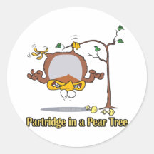 Rebhuhn in einem 1. ersten Weihnachten des Birnenb Runder Sticker