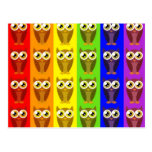 Regenbogen-Eulen-Postkarte