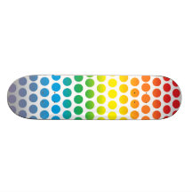 Regenbogen-Tupfen weiß Skateboarddeck