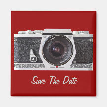 Retro 80er Kamera auf einem Save the Date Magneten