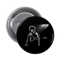 RÖNTGENSTRAHL-SKELETON GESANG AUF RETRO MIC - B&W ANSTECKNADELBUTTONS