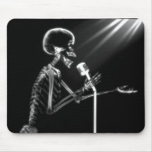 RÖNTGENSTRAHL-SKELETON GESANG AUF RETRO MIC - B&W MOUSEPAD