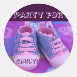 Rosa Babyschuh-Aufkleber Einladungs-Party für