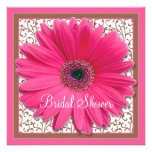 Rosa Browngerbera-Gänseblümchen-Brautparty-Einladu