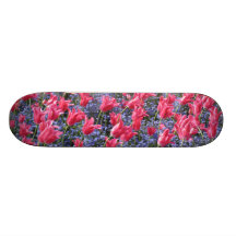 Rosa und lila Blumenfeld Personalisiertes Skateboarddeck