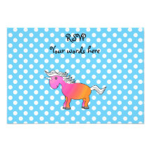 Rosa und orange Einhorn auf blauen Tupfen Individuelle Einladungskarte