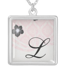 Rosa zwei und eleganter Sahnedamast Personalisierter Schmuck