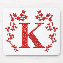 Rot-Blätter des Monogramm-Buchstabe-K Mousepad