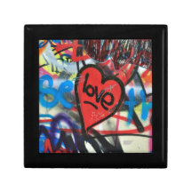 Rot gemalter Herz-Liebe Graffiti Geschenkboxen