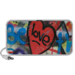 Rot gemalter Herz-Liebe Graffiti iPod Lautsprecher