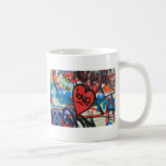 Rot gemalter Herz-Liebe Graffiti Kaffeehaferl