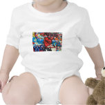 Rot gemalter Herz-Liebe Graffiti Shirts