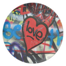 Rot gemalter Herz-Liebe Graffiti Teller