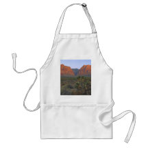 Rote Felsen berichtigen am Sonnenaufgang Schürzen