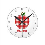 Rote Gingham-Apple-Lehrer-Uhr