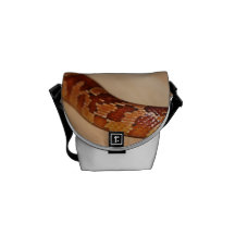 Roter Schlangen-Körper Kuriertasche