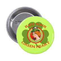 Rotes Haar-Grün-Herz Anstecknadelbutton