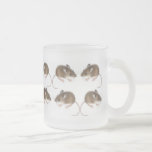 Rotwild-Mäusemattierter Glasbecher Tasse
