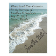 Sand-Schreiben auf der Strand-Save the Date Postka