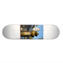 Santa- Barbaraauftrag-Brunnen Skateboardbrett