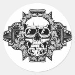 Schädel mit Gläsern Runde Sticker